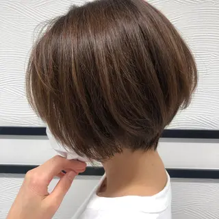 ショート 小顔カット✨ 透明感カラー/村上のヘアスタイル