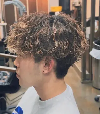 ショート カラー パーマ メンズ 😇極上カット😇ハ イトーンカラー😇のヘアスタイル