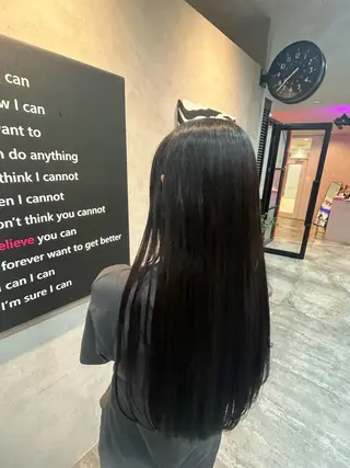 カラー ⭐️GANNI ⭐️小久保沙紀のヘアスタイル