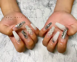 ネイル SUN nail上本町のネイルデザイン