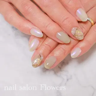 ネイル Flowers Tomomiのネイルデザイン