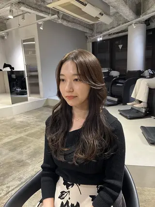 ロング 🟡ひろの/ツヤ カラー/髪質改善🟡のヘアスタイル