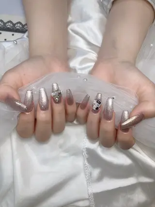 ネイル U·Mi nail salon所属・U·MI 上野御徒町店のネイルデザイン