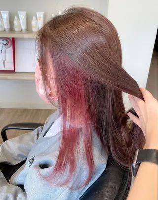 ロング カラー 元町神戸 國井椋介のヘアスタイル