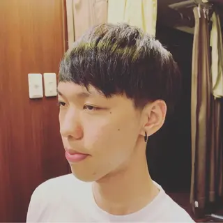 ショート カラー メンズ ヒロ銀座 バーバーショップ神楽坂所属・ひらお あおとのヘアスタイル