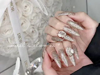 ネイル ✨Nailsalon Vi+✨のネイルデザイン