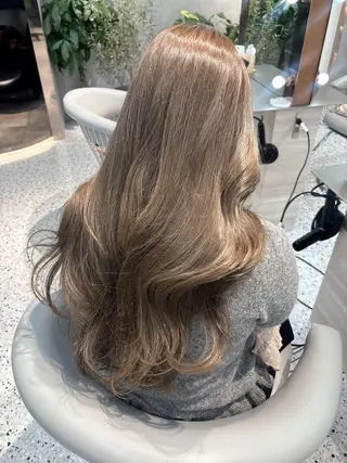 ミディアム rina／ベージュ ワンホン/韓国ヘアのヘアスタイル