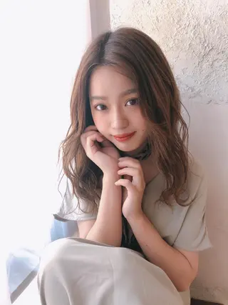 ミディアム 代表山口ひな 髪質改善のプロのヘアスタイル
