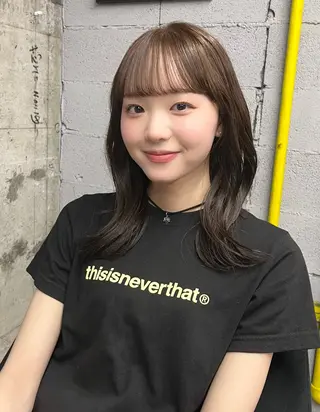 セミロング col sapporo所属・あざと可愛い💓 盛れる顔まわり/uiのヘアスタイル