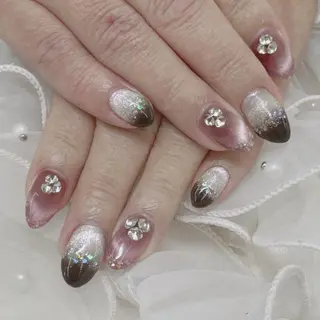 ネイル Nail salon Honey Beeのネイルデザイン