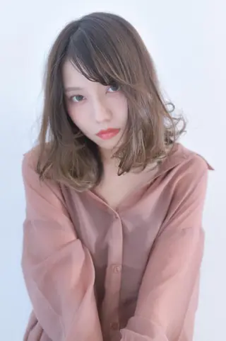 ミディアム 林 永純のヘアスタイル