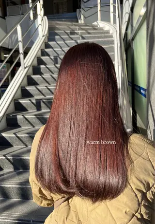 ロング カラー 大野 桃果のヘアスタイル