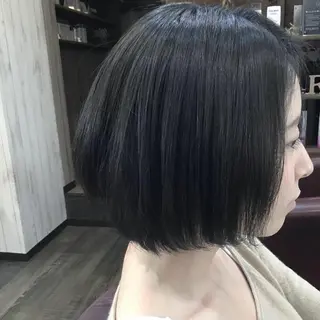 ショート カラー パーマ embrace エンブレイスのヘアスタイル