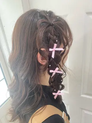 ヘアアレンジ uros.所属・uros.中目黒 moekaのヘアスタイル