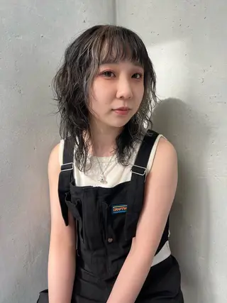 セミロング カラー パーマ 宮永 智香のヘアスタイル