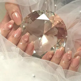 ネイル Maggie ✴︎Aliceのネイルデザイン