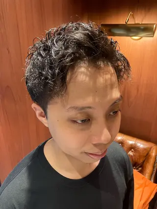 ショート パーマ メンズ BroTokyo Barbershop 有楽町店所属・SAKI SAKIのヘアスタイル
