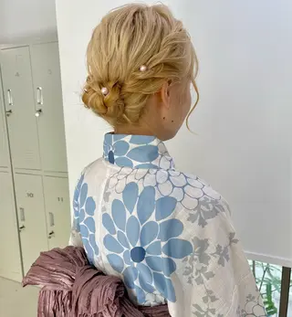 ヘアアレンジ ブリーチなしカラー ダブルカラーエクステのヘアスタイル