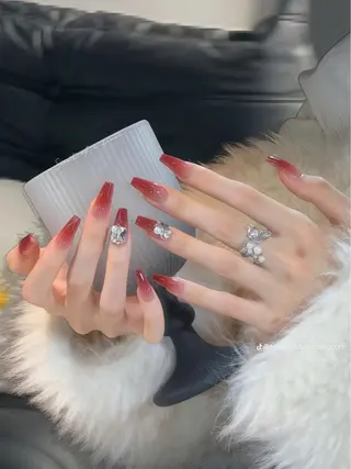 ネイル EMI ANA.CHUOのネイルデザイン