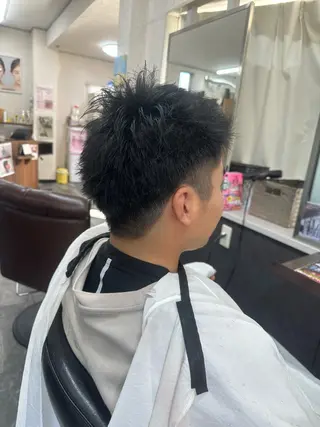 ショート エンゼルス美容室斉間 圭司のヘアスタイル