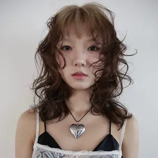 ロング 田中 里奈のヘアスタイル