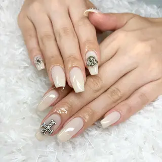 ネイル 鈴木 華乃のネイルデザイン