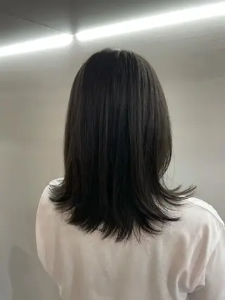 ミディアム カラー 太田ありさ クリーミーヘアカラーのヘアスタイル