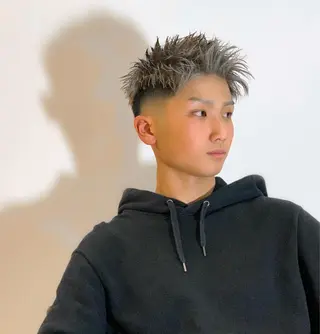 カラー メンズ メンズ専門　井藤 雅也のヘアスタイル
