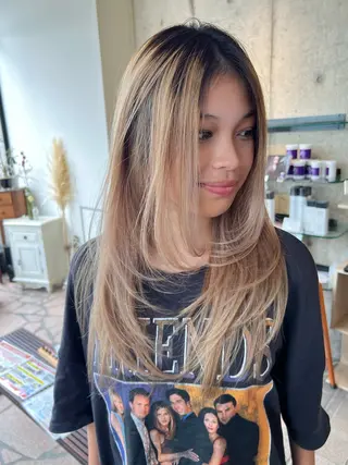 ロング カラー 只野 真衣のヘアスタイル