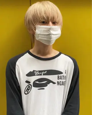 メンズ 透明感ブリーチ/ メンズパーマのヘアスタイル