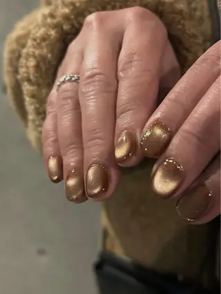 ネイル talo .のネイルデザイン