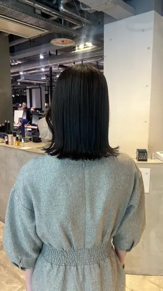セミロング カラー 🎀miyu🎀 池袋のヘアスタイル
