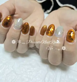 ネイル Nail Room Vi+のネイルデザイン