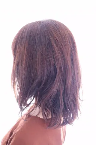 ミディアム カラー 小川 美香のヘアスタイル