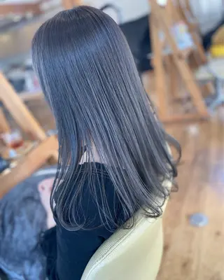 ロング カラー 荒木 ひろかのヘアスタイル