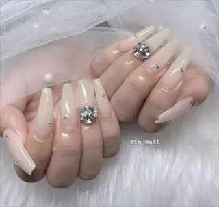ネイル HIN NAILのネイルデザイン