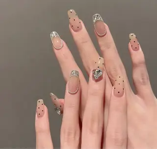 ネイル 🎀PG🩵 ネイルサロンのネイルデザイン