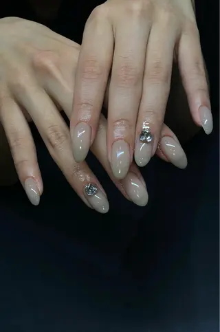 ネイル NILATE所属・渡邉 あいのネイルデザイン