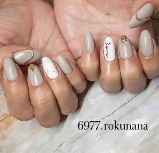 ネイル rokunana 佐野のネイルデザイン