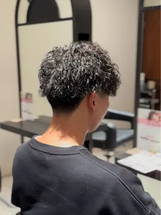 ショート パーマ メンズ 【tocca茨木】 MOMOKAのヘアスタイル