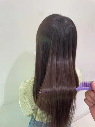 セミロング solv.【ソルヴ】所属・藤田一輝 【美髪職人】のヘアスタイル