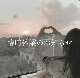 ネイル charme所属・. SHIORIのネイルデザイン