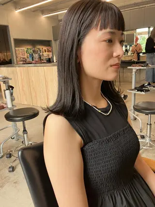 セミロング 似合わせカットカラー 👩MINAのヘアスタイル