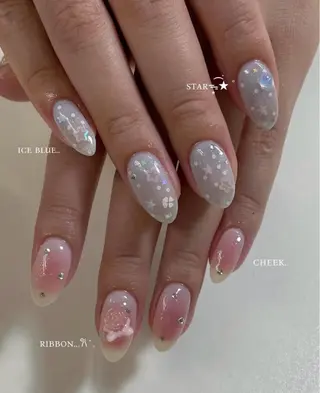 ネイル MINAMI໒꒱ Y2K、韓国ガーリーのネイルデザイン