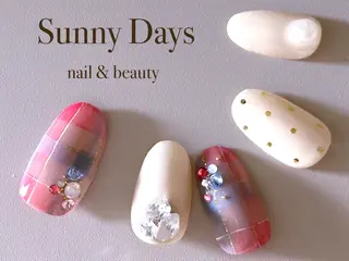 ネイル Re Pearl～コーディネートサロン～ 市駅前店所属・NARUMI HYODOのネイルデザイン