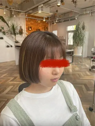 ショート maru.所属・照井 由香理のヘアスタイル
