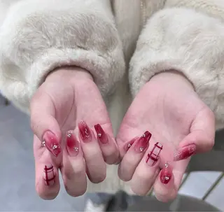 ネイル u1salon所属・ゆい ユイのネイルデザイン