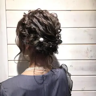 ミディアム ヘアアレンジ 野崎 ひかりのヘアスタイル