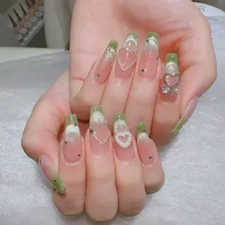 ネイル Queen's ゆなのネイルデザイン