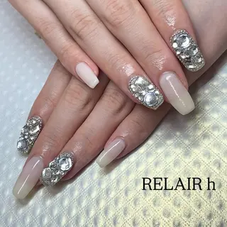 ネイル RELAIR h所属・西村 彩音のネイルデザイン